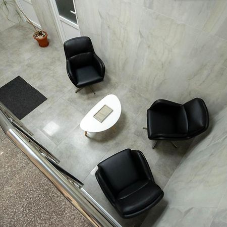 Astar Apartments - Executive Rădăuţi Zewnętrze zdjęcie