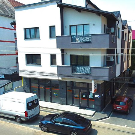 Astar Apartments - Executive Rădăuţi Zewnętrze zdjęcie